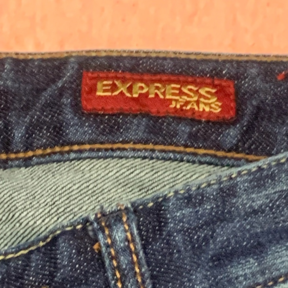 Express Jeans - Picture 2 of 6
